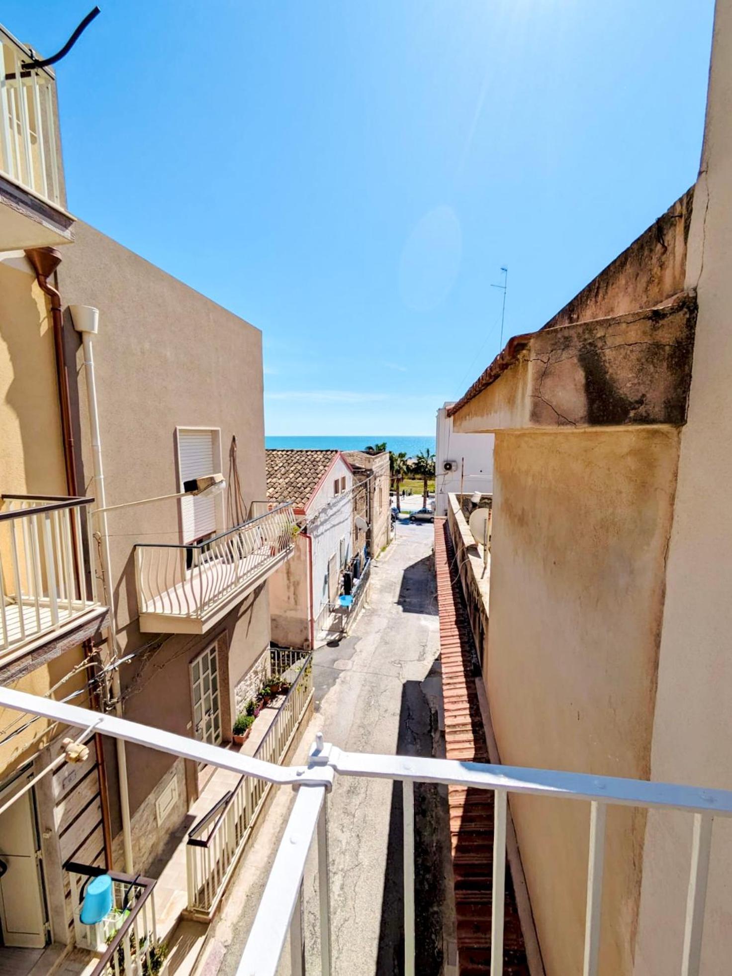 Mare Del Sud , Lovely Apartment With Sea View ポッツァッロ エクステリア 写真